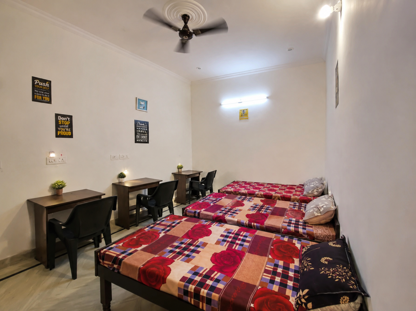 PG room facility